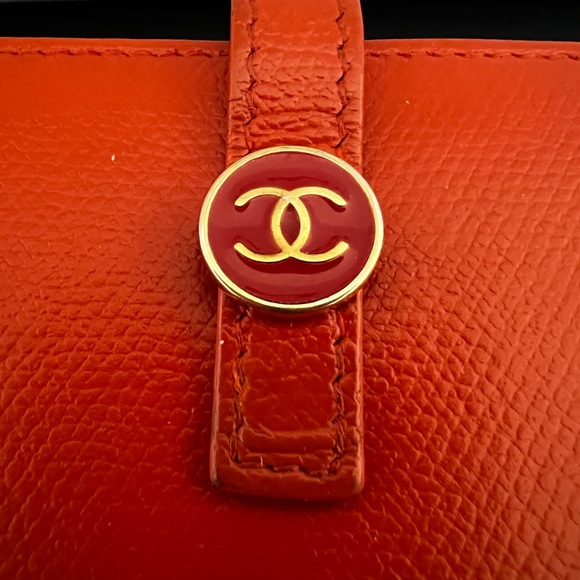 Chanel Orange Caviar Long Wallet - Picture 2 of 16